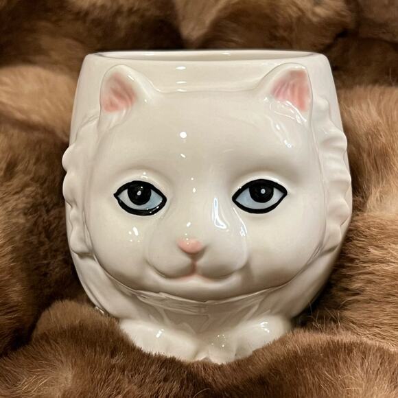 Urban Outfitters Other - Urban Outfitters 3D Cat Mug Kitten White Coffee Tea Cup Ceramic Stoneware